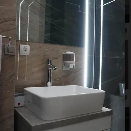 Luxury 's Nocleg ze śniadaniem Velika Kladusa